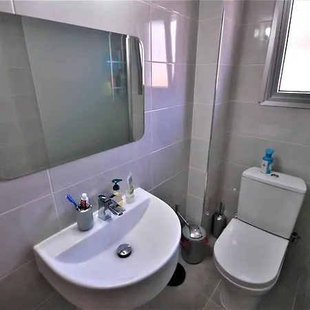 Apartamento Gorgeous 3 Bedroom Next To Park