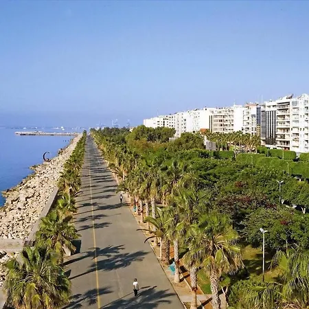 Apartamento Gorgeous 3 Bedroom Next To Park